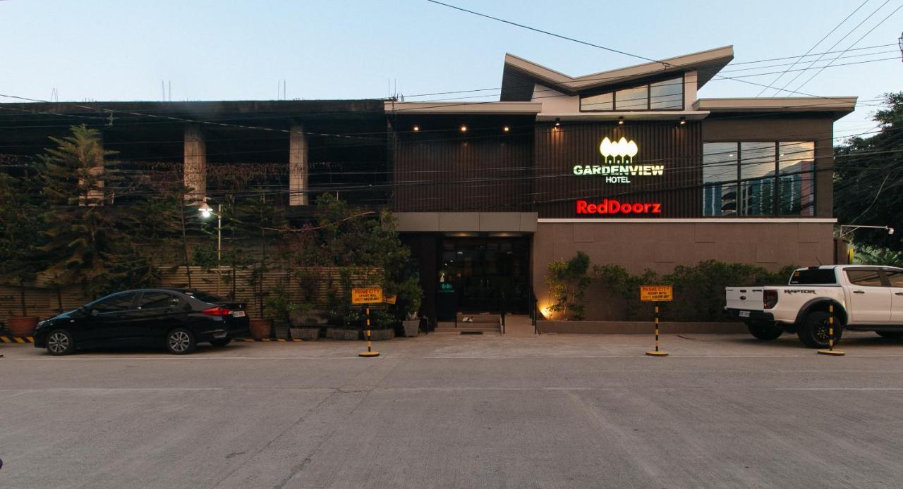 Reddoorz @ Gardenview Hotel Gtower אנגלס מראה חיצוני תמונה