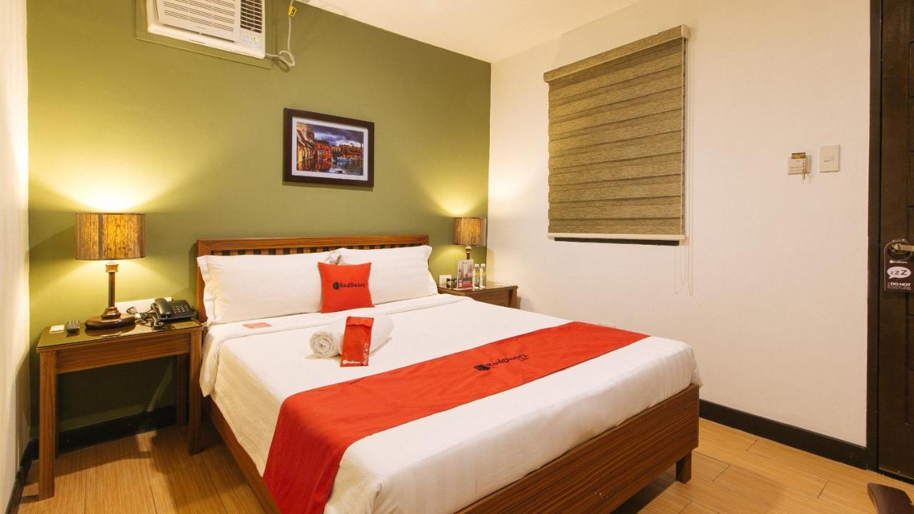 Reddoorz @ Gardenview Hotel Gtower אנגלס מראה חיצוני תמונה