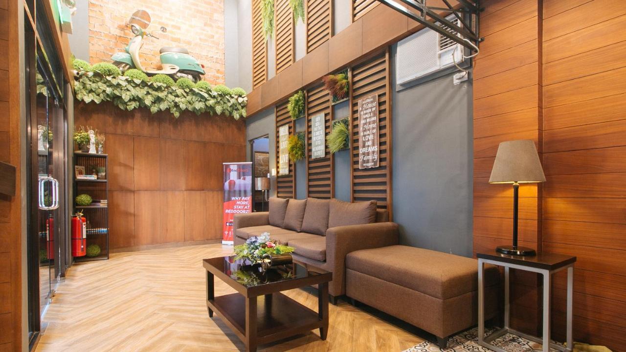 Reddoorz @ Gardenview Hotel Gtower אנגלס מראה חיצוני תמונה